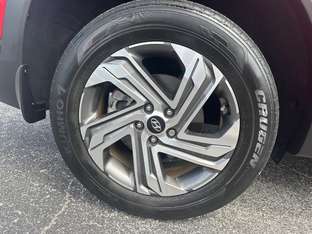 2023 Hyundai Santa Fe - $24,998