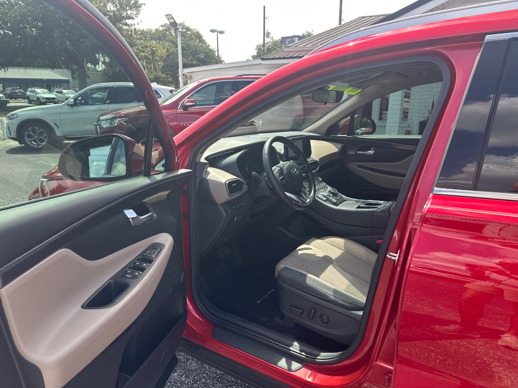 2023 Hyundai Santa Fe - $24,998