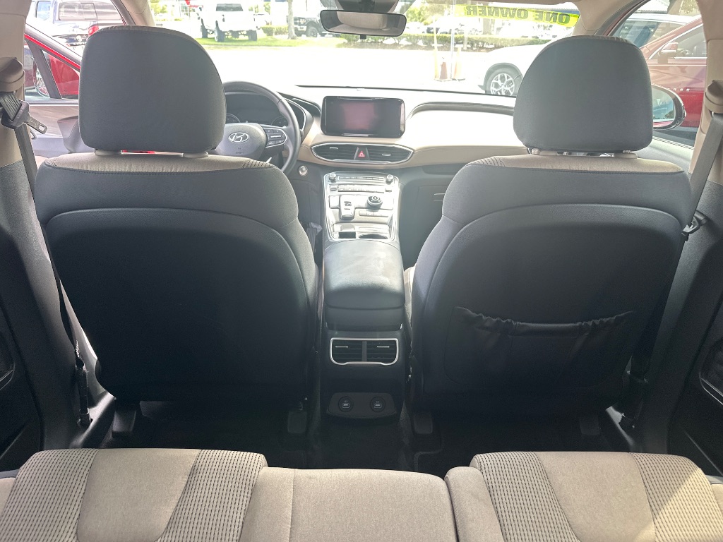 2023 Hyundai Santa Fe - $24,998