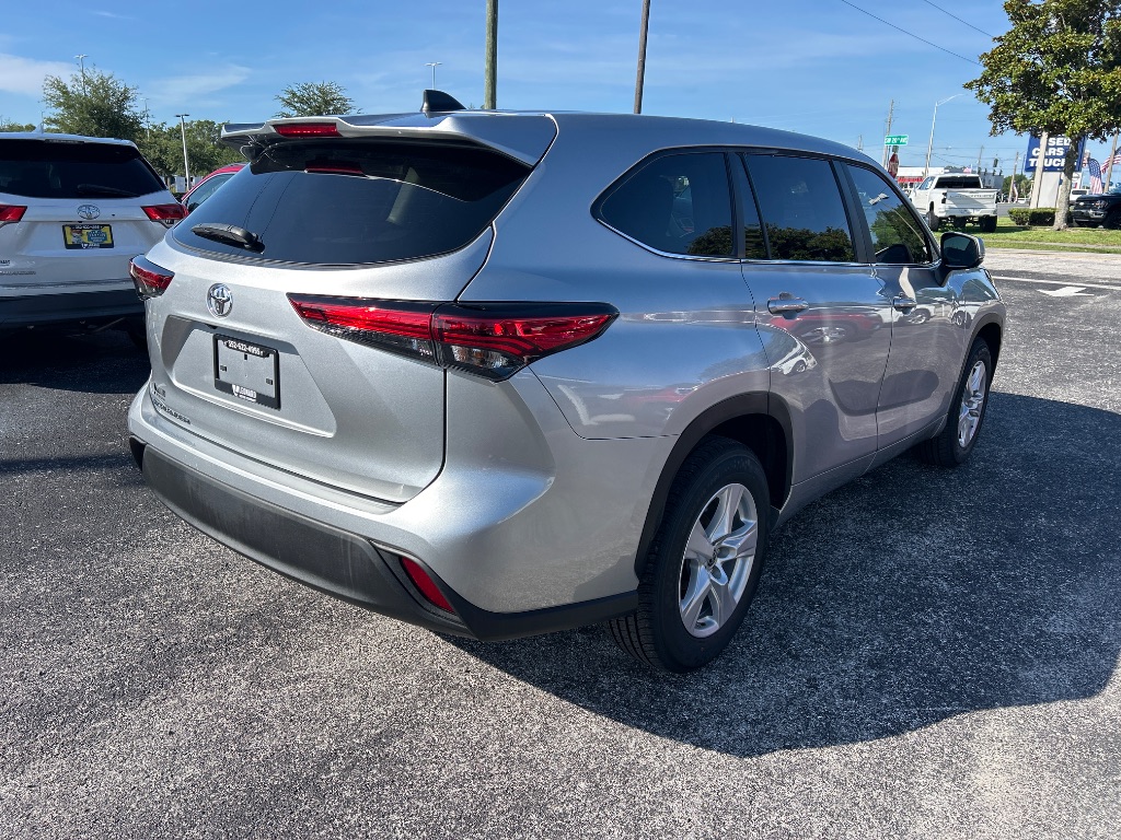 2023 Toyota Highlander - $30,998