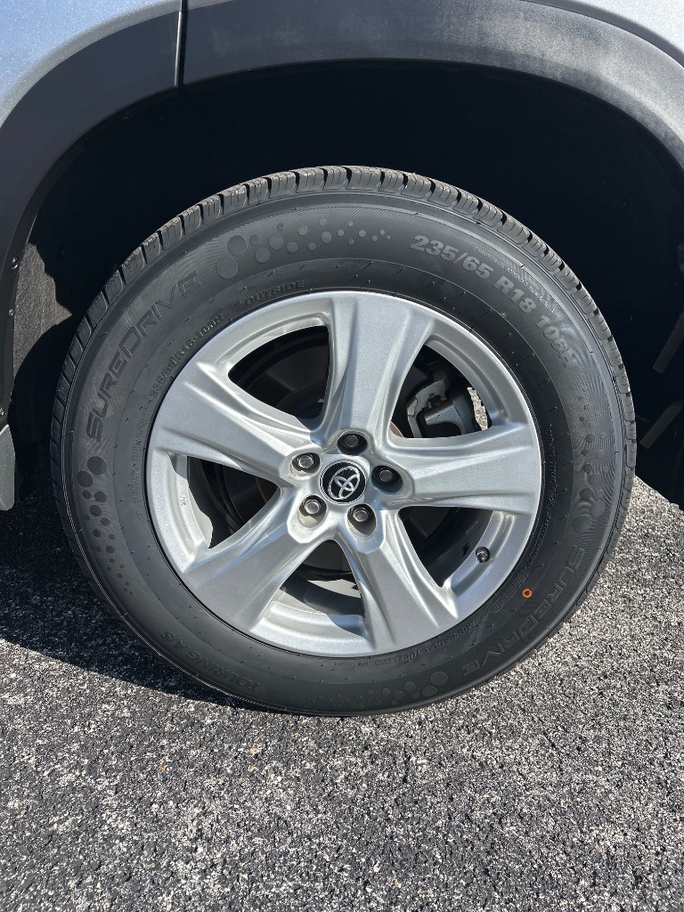 2023 Toyota Highlander - $30,998