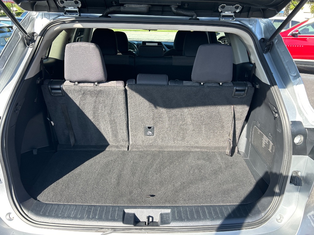 2023 Toyota Highlander - $30,998