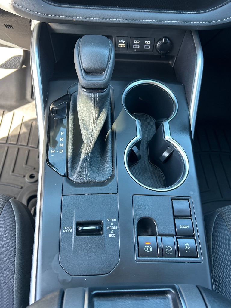 2023 Toyota Highlander - $30,998