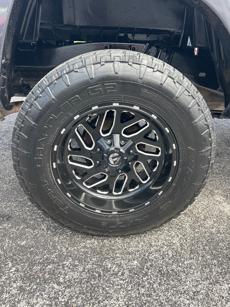 2015 Toyota Tacoma - $22,998
