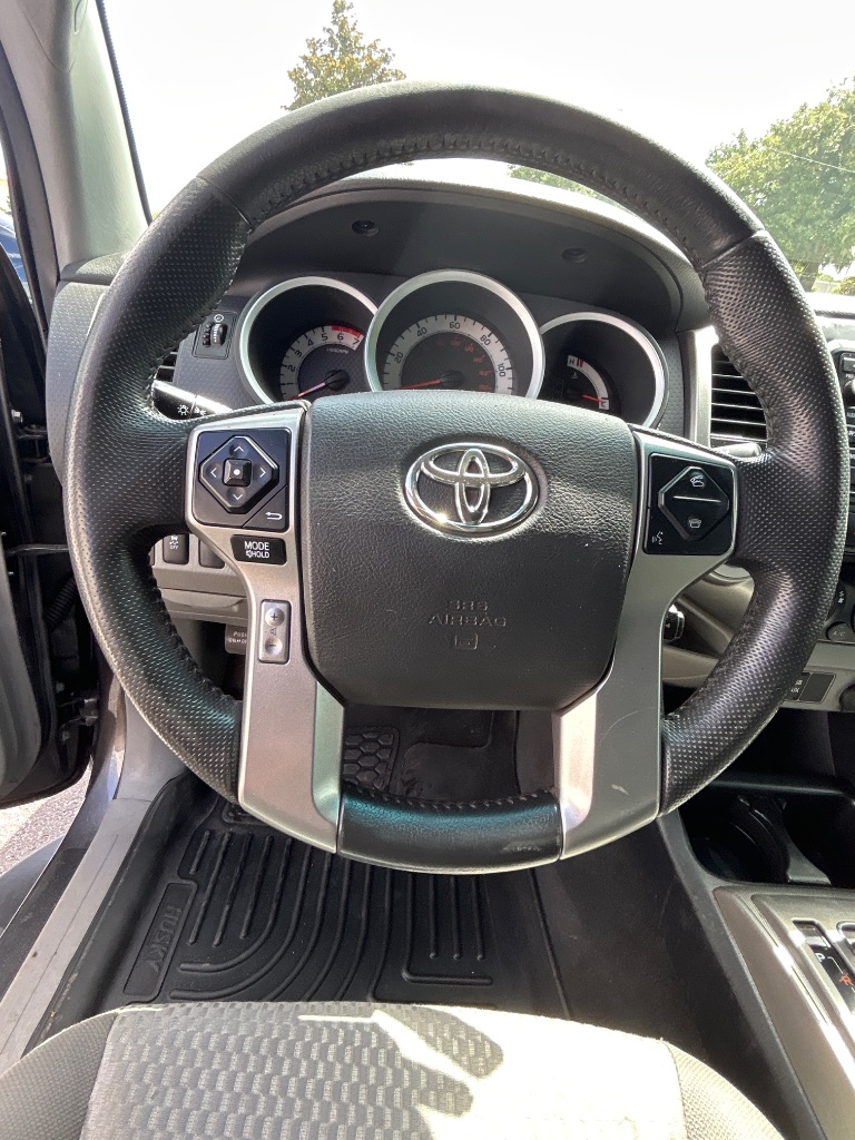 2015 Toyota Tacoma - $22,998