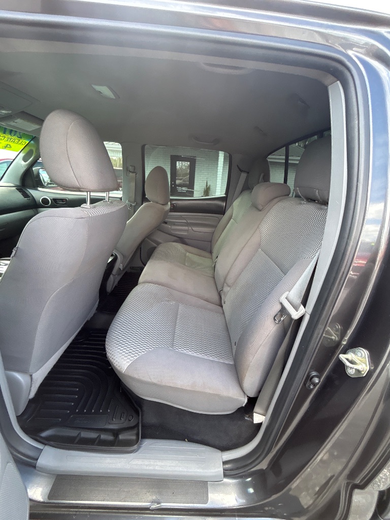 2015 Toyota Tacoma - $22,998