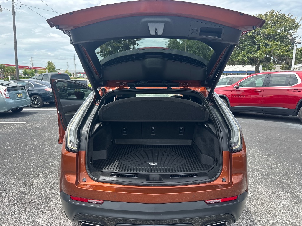 2019 Cadillac XT4 - $21,998
