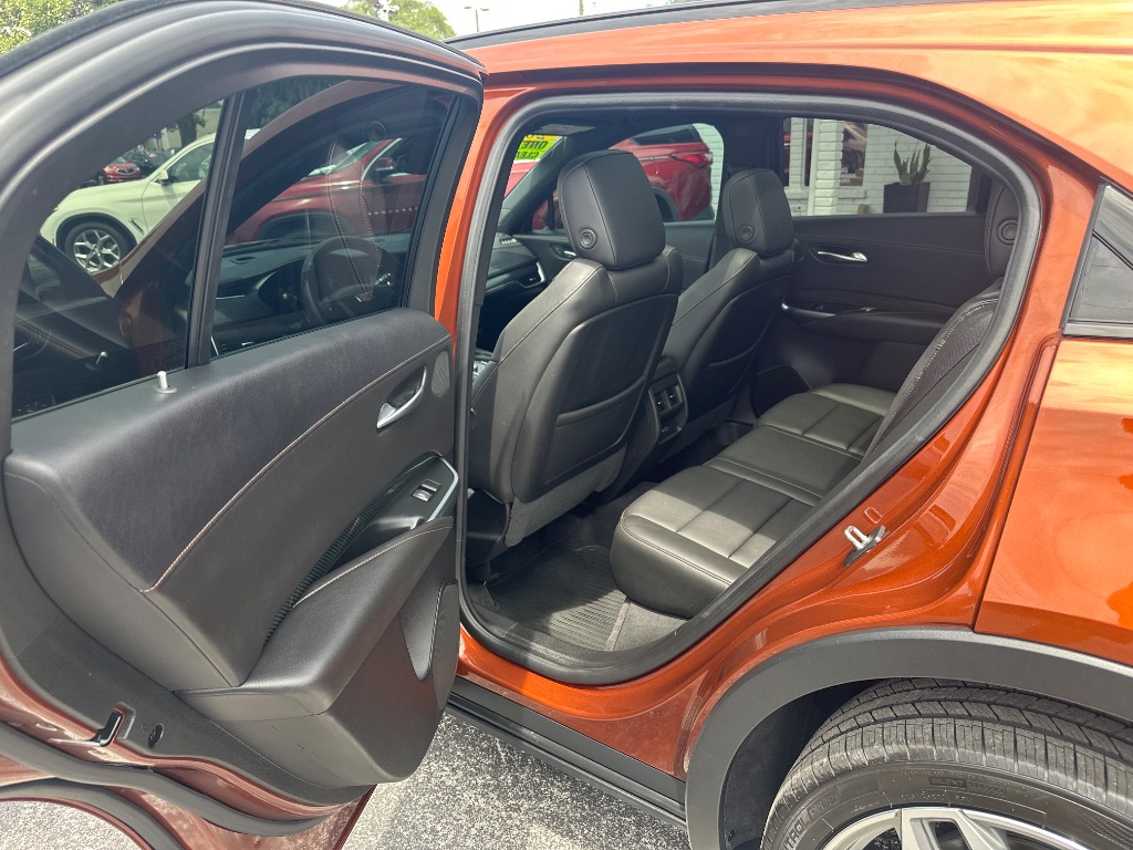 2019 Cadillac XT4 - $21,998