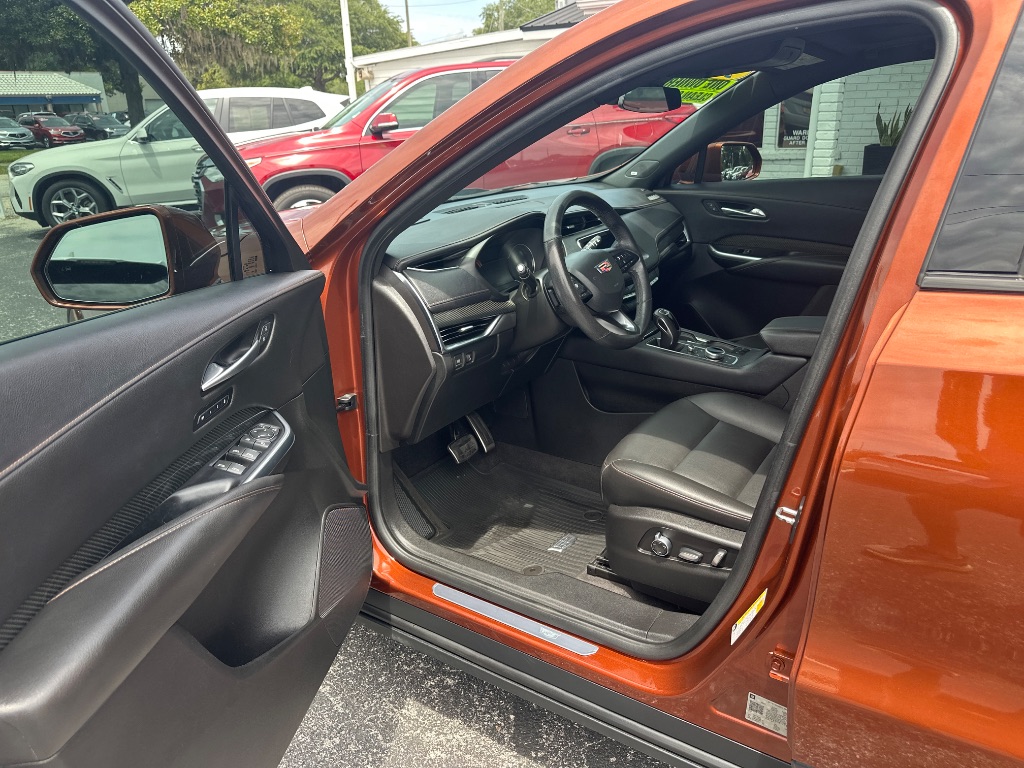 2019 Cadillac XT4 - $21,998