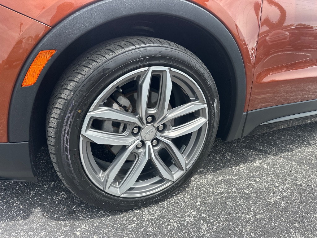 2019 Cadillac XT4 - $21,998
