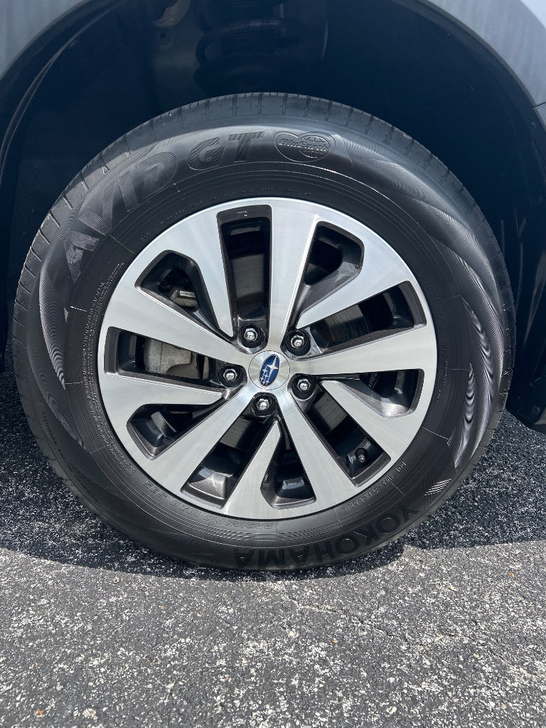 2025 Subaru Outback - $29,998