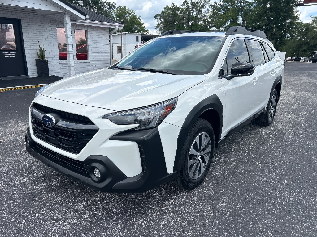 2025 Subaru Outback - $29,998