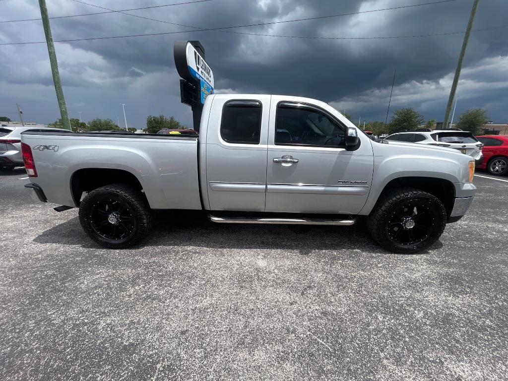 2010 GMC Sierra - $15,998