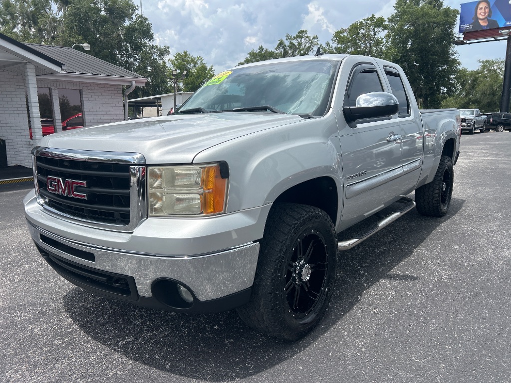 2010 GMC Sierra - $15,998