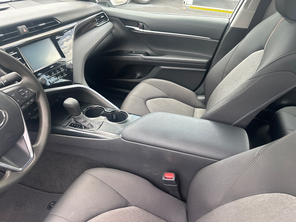 2020 Toyota Camry - $22,998