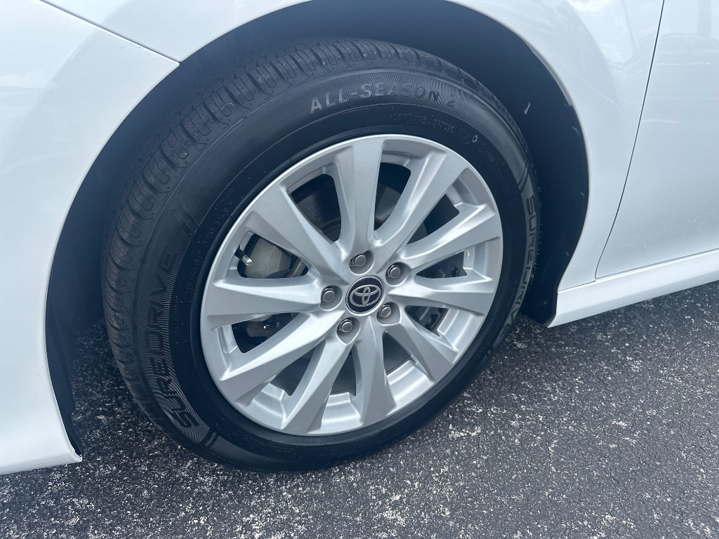 2020 Toyota Camry - $22,998