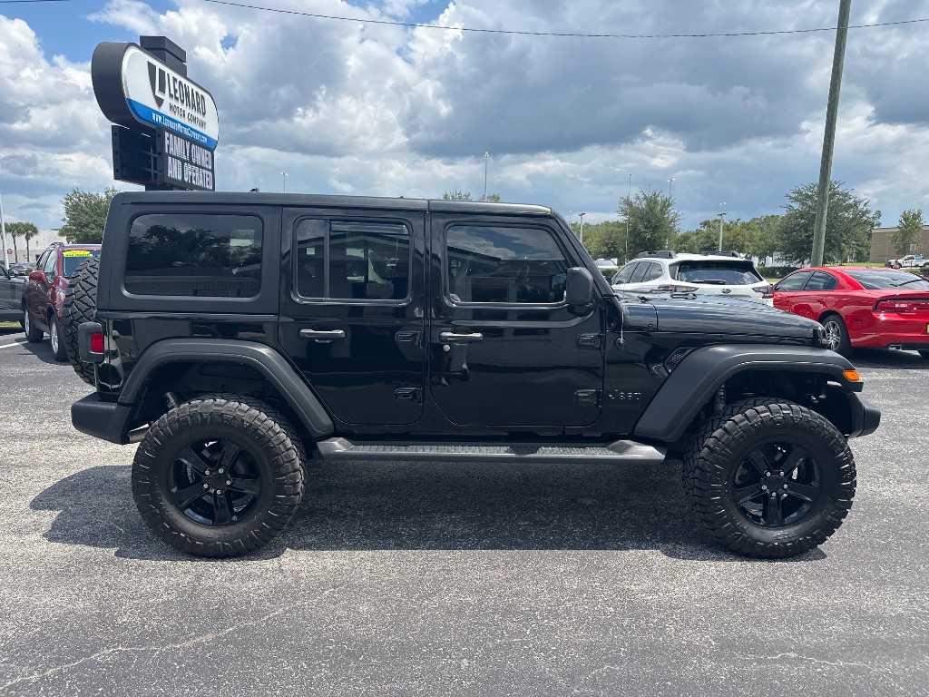 2022 Jeep Wrangler - $33,998