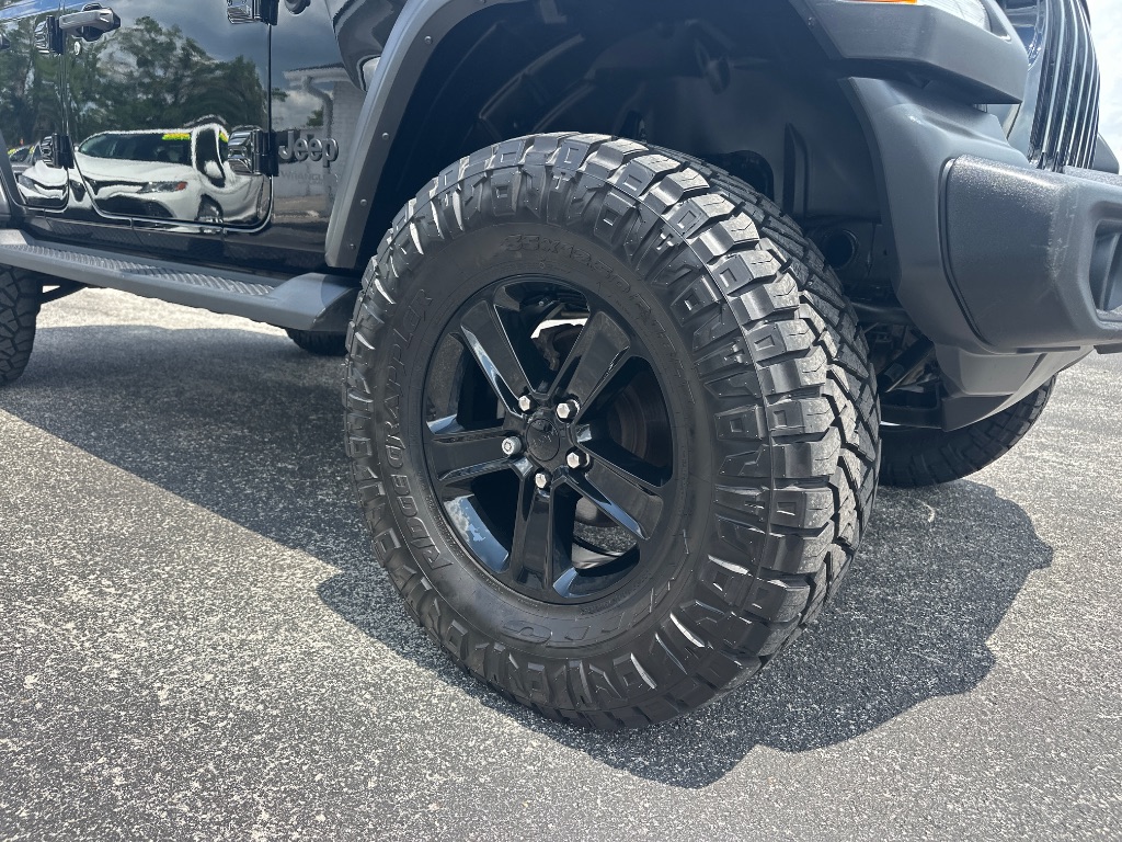 2022 Jeep Wrangler - $33,998