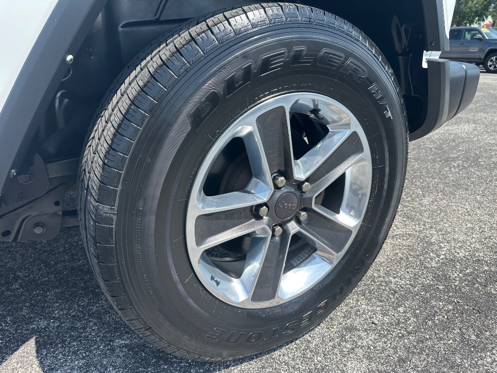 2023 Jeep Wrangler - $36,998