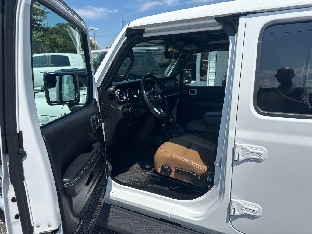 2023 Jeep Wrangler - $36,998