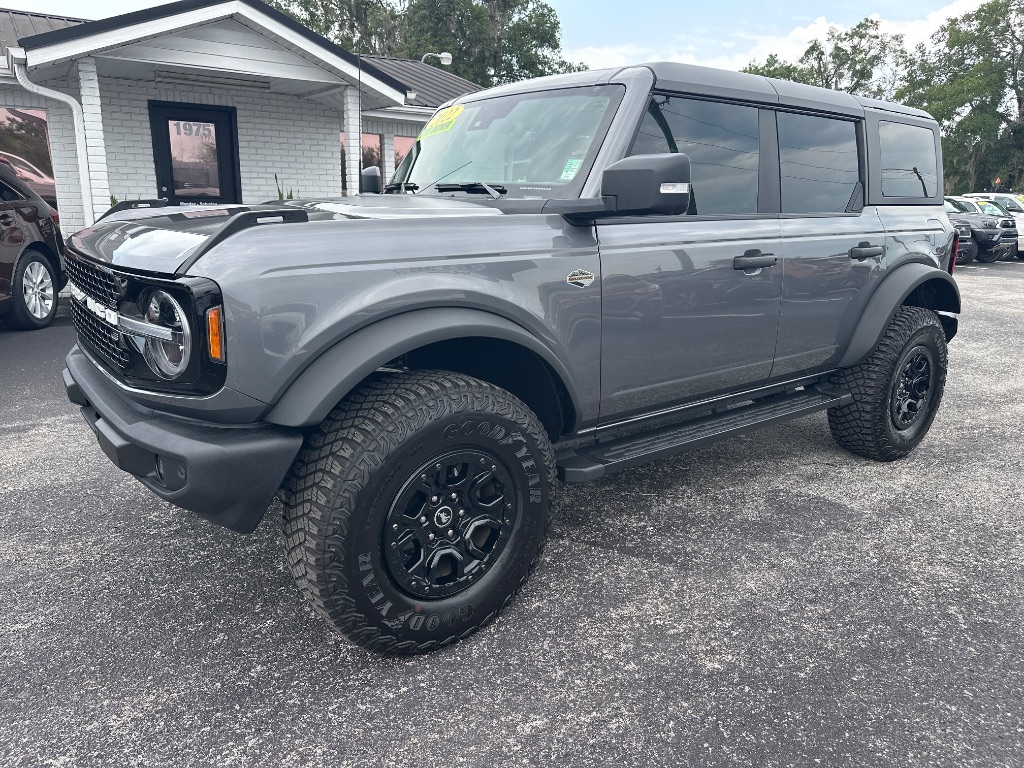 2022 Ford Bronco - $45,998