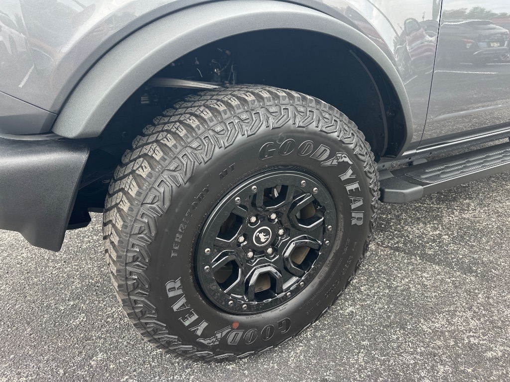 2022 Ford Bronco - $45,998