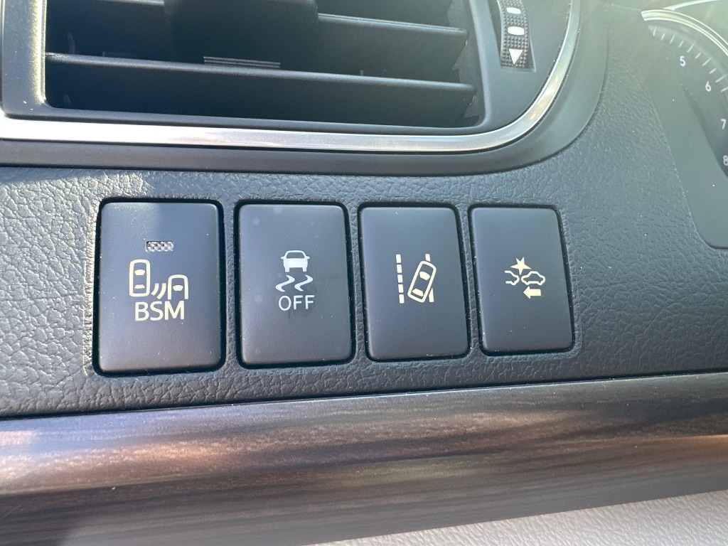 2017 Toyota Camry - $15,998
