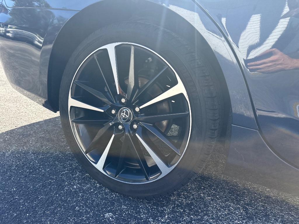 2017 Toyota Camry - $15,998