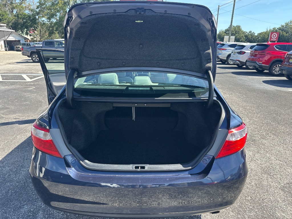 2017 Toyota Camry - $15,998