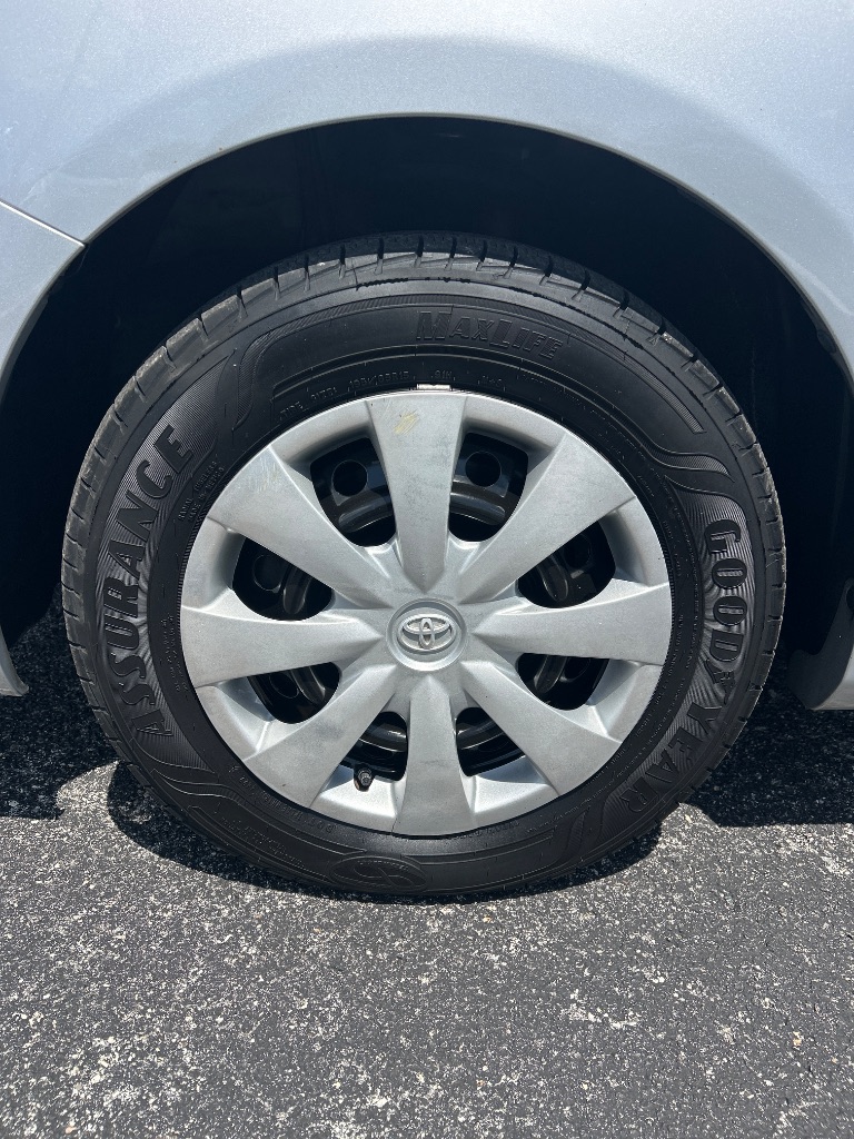 2013 Toyota Corolla - $8,998