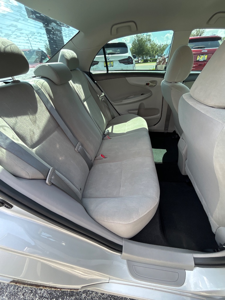 2013 Toyota Corolla - $8,998