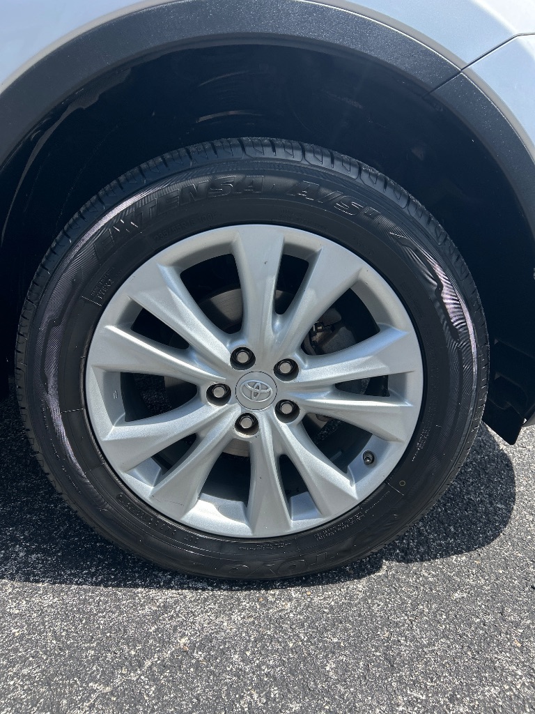 2013 Toyota RAV4 - $13,498