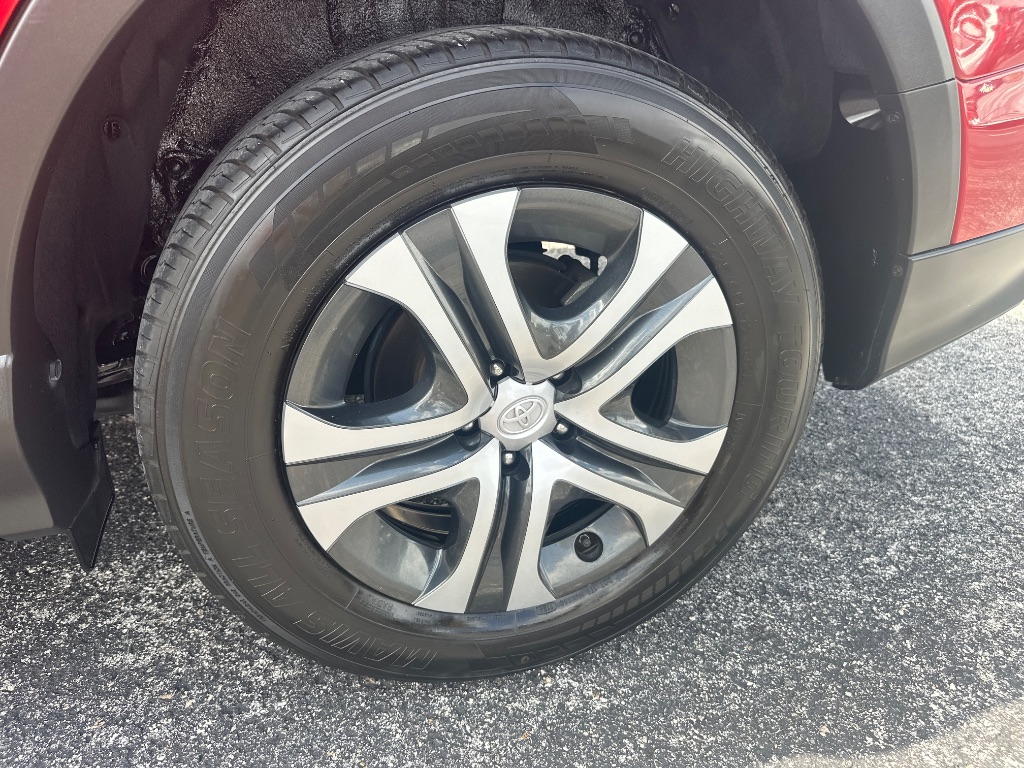 2017 Toyota RAV4 - $16,998