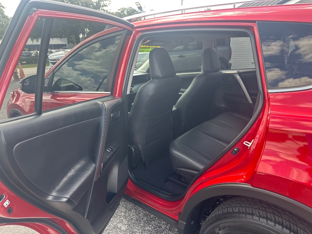 2017 Toyota RAV4 - $16,998