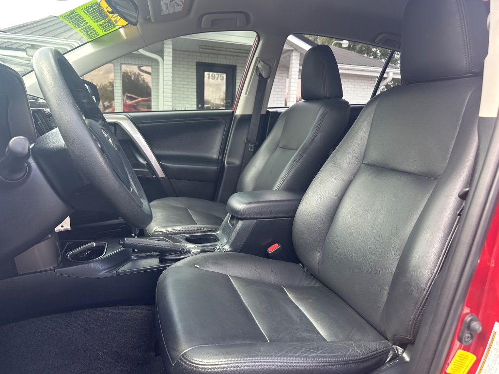 2017 Toyota RAV4 - $16,998