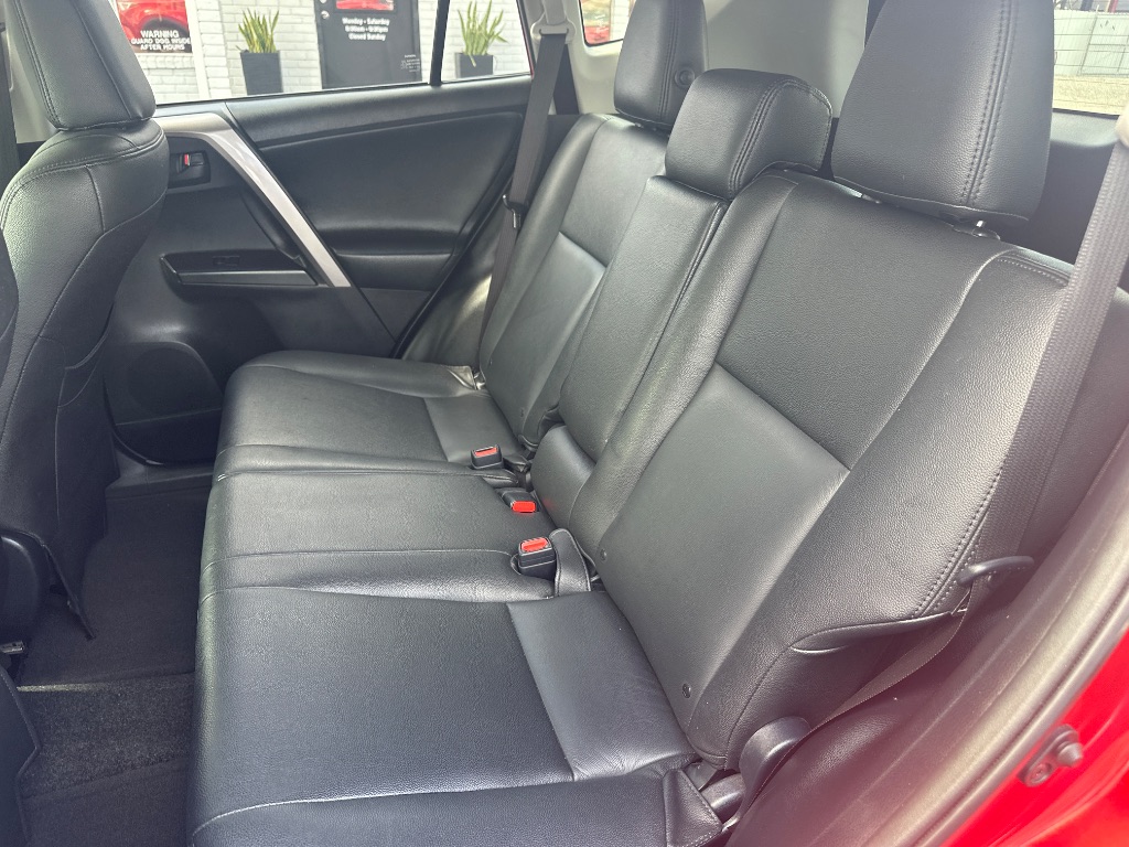 2017 Toyota RAV4 - $16,998