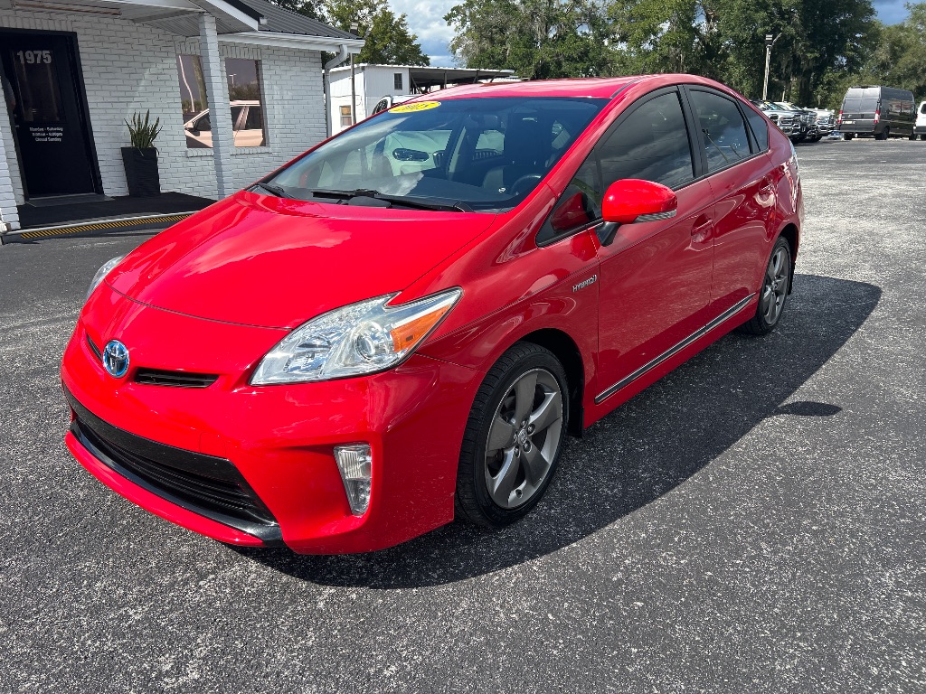 2015 Toyota Prius - $12,998