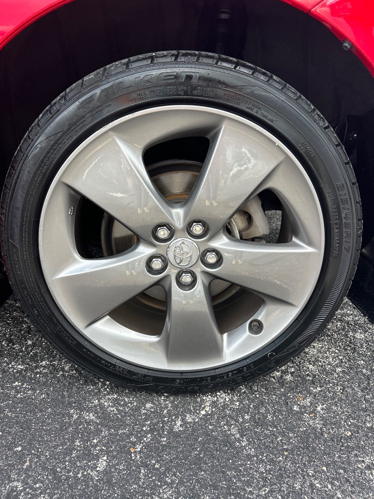 2015 Toyota Prius - $12,998
