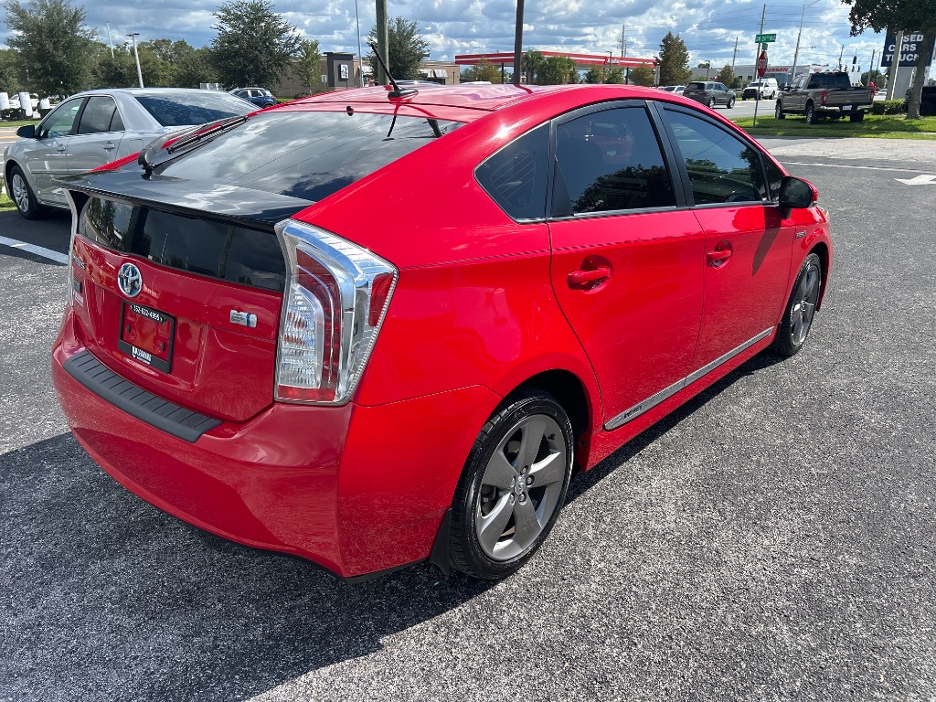 2015 Toyota Prius - $12,998
