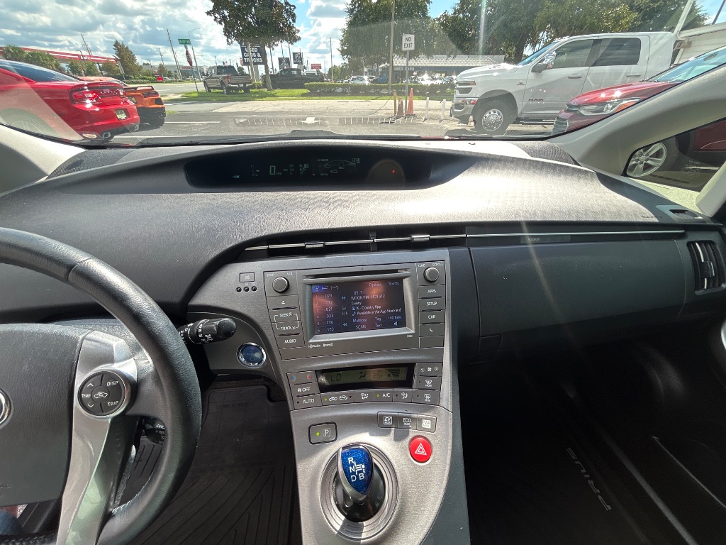 2015 Toyota Prius - $12,998