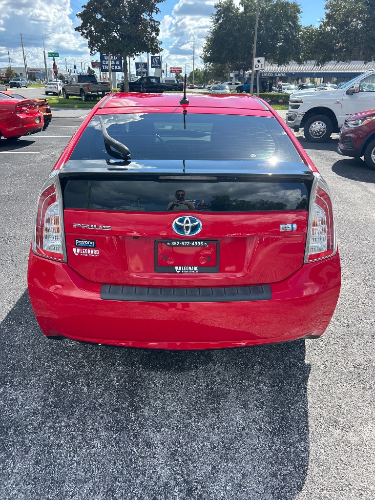 2015 Toyota Prius - $12,998