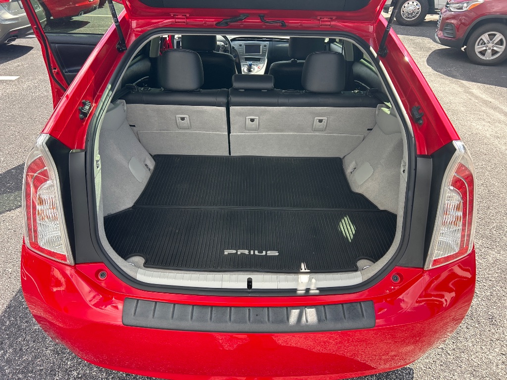 2015 Toyota Prius - $12,998