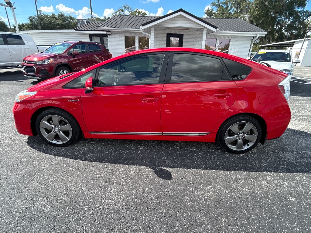 2015 Toyota Prius - $12,998