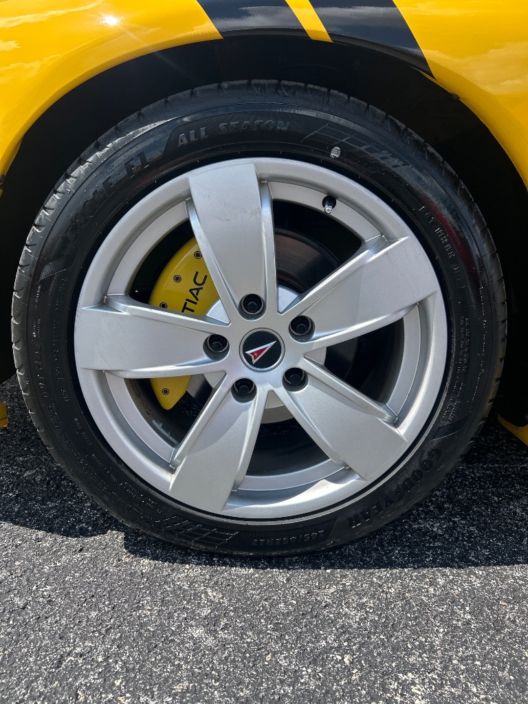 2004 Pontiac GTO - $24,998