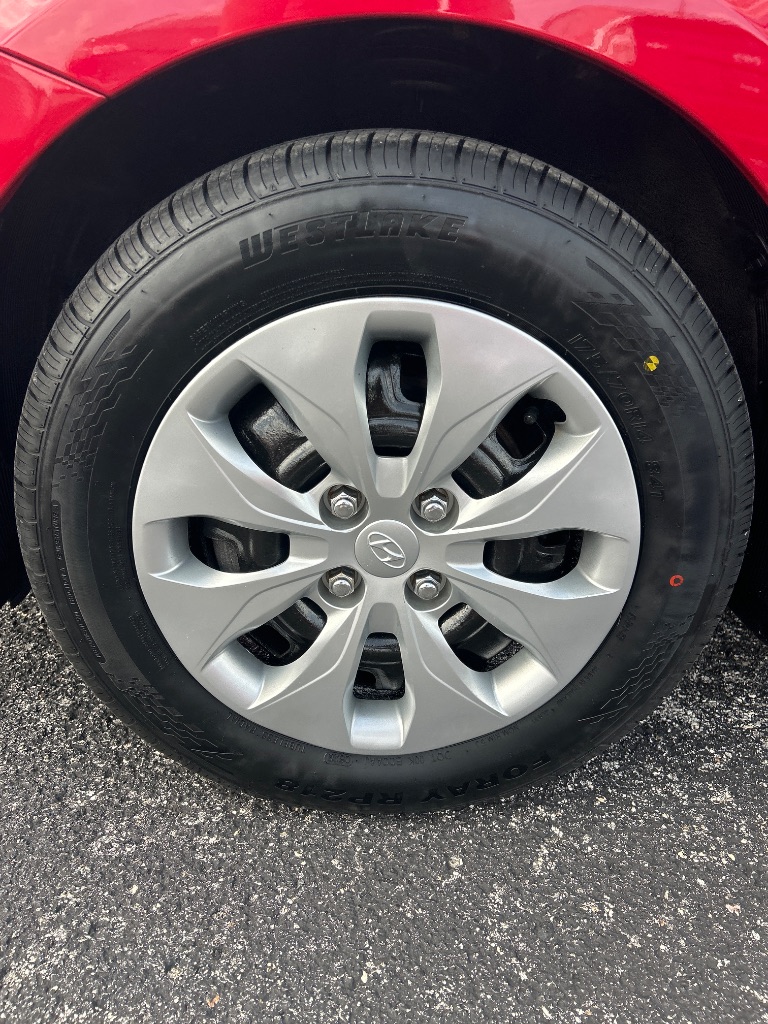 2017 Hyundai Accent - $5,998