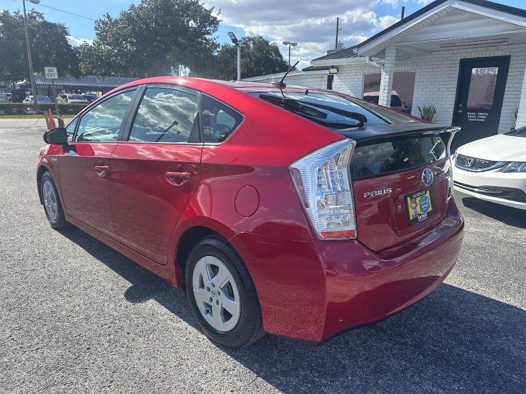 2011 Toyota Prius - $8,998