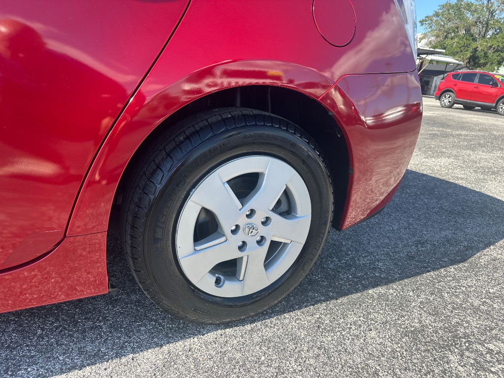 2011 Toyota Prius - $8,998