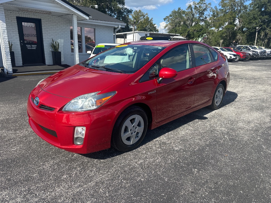 2011 Toyota Prius - $8,998