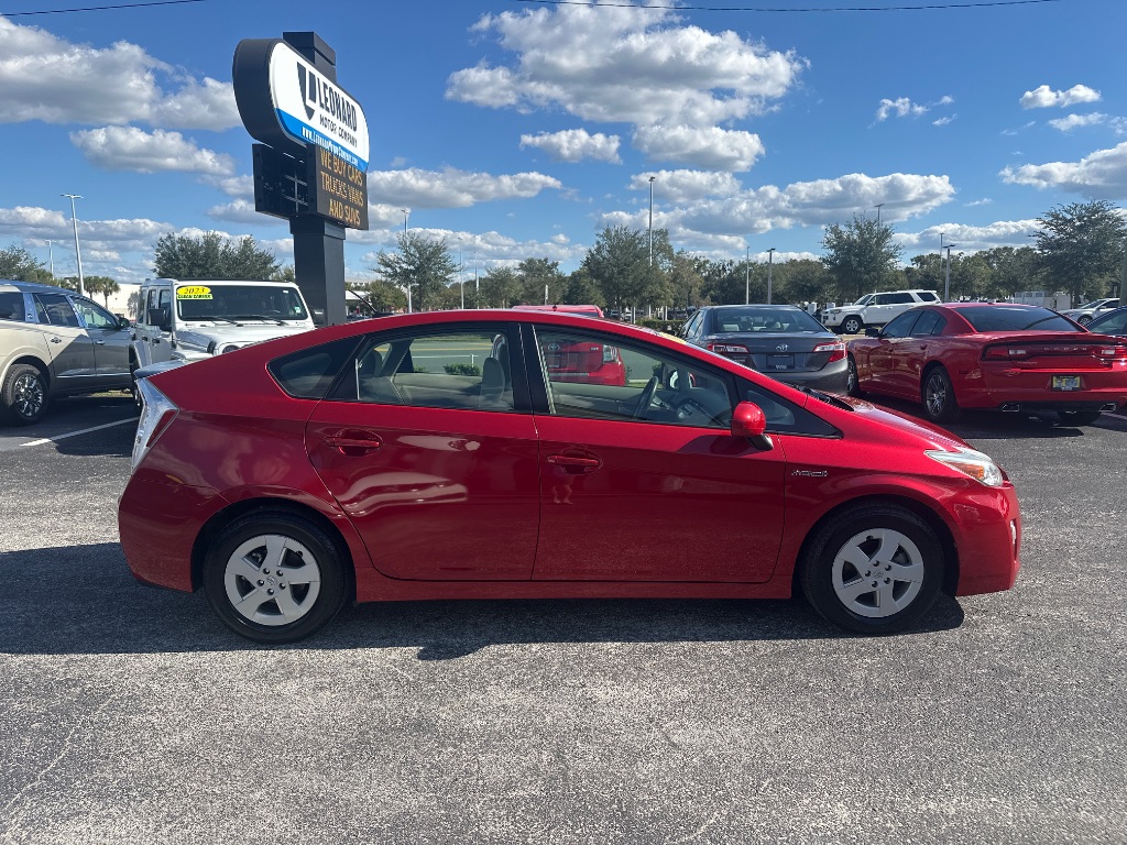 2011 Toyota Prius - $8,998