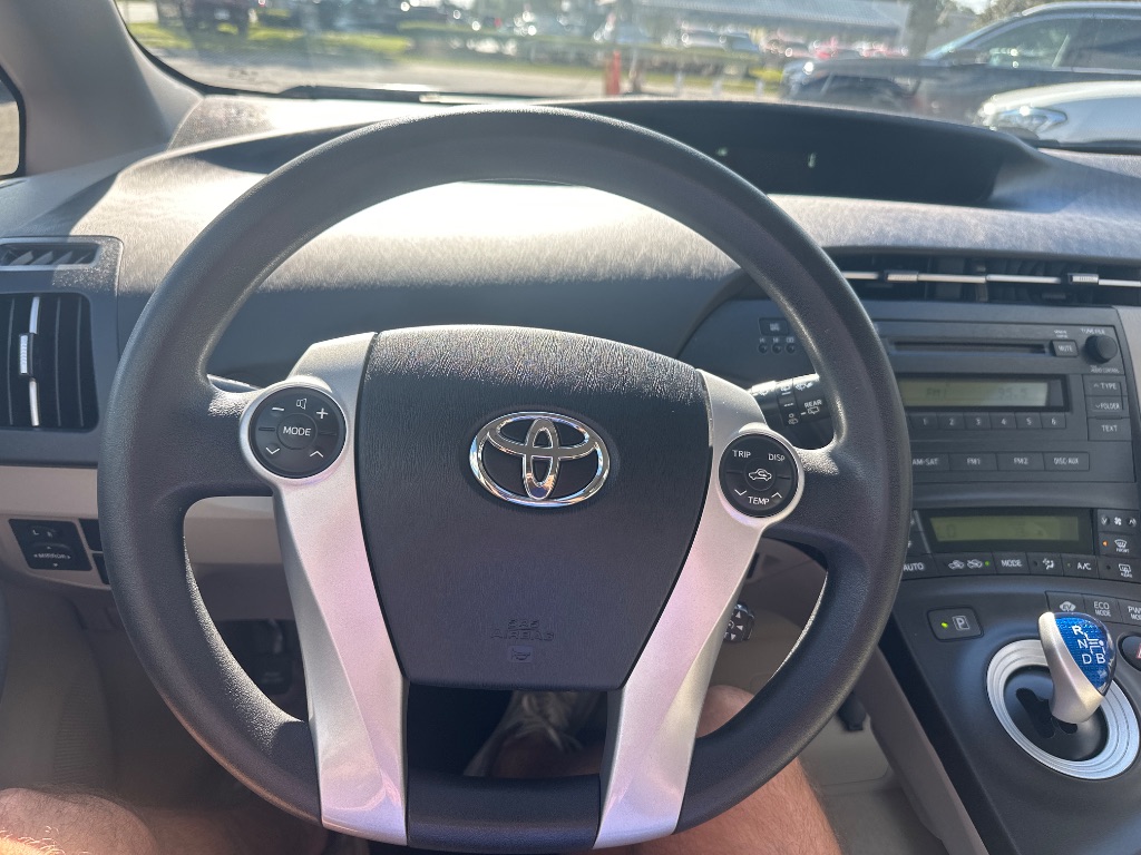 2011 Toyota Prius - $8,998